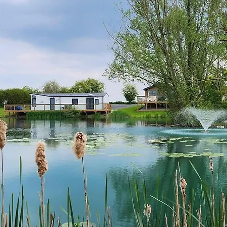 Hot Tub - York - Fishing Lakes - Free Parking - 5 Star Country Park - 1 Casa vacanze